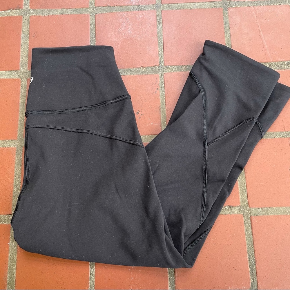 lululemon in movement crop everlux